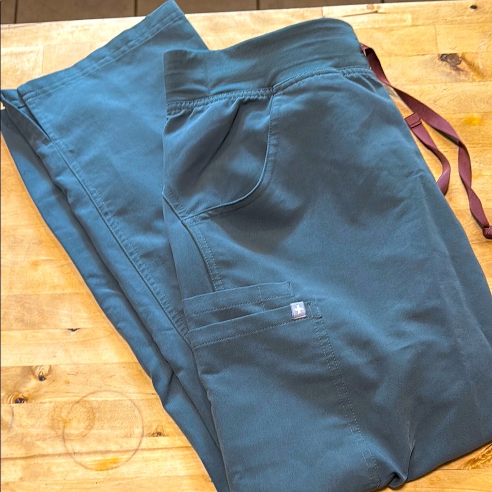 Figs scrub Kade pants Bonsai
